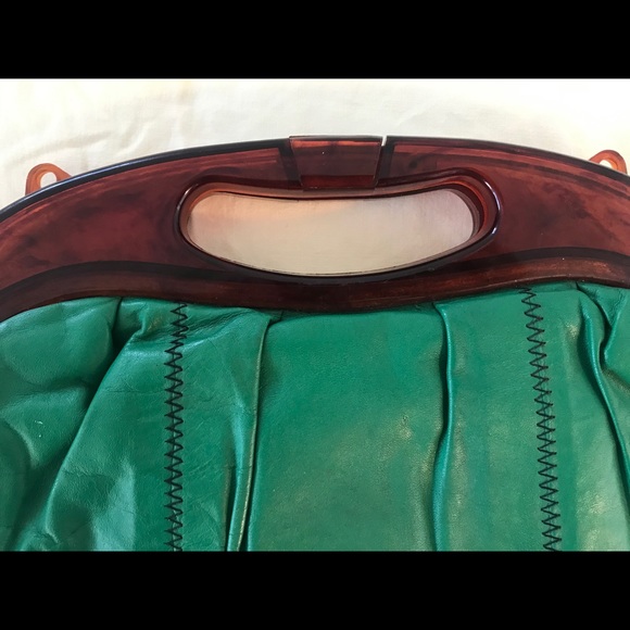 Green leather vintage clutch bag with handle - Picture 3 of 6